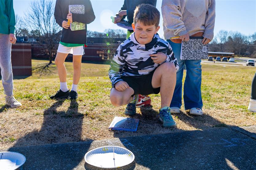 Students make sundials